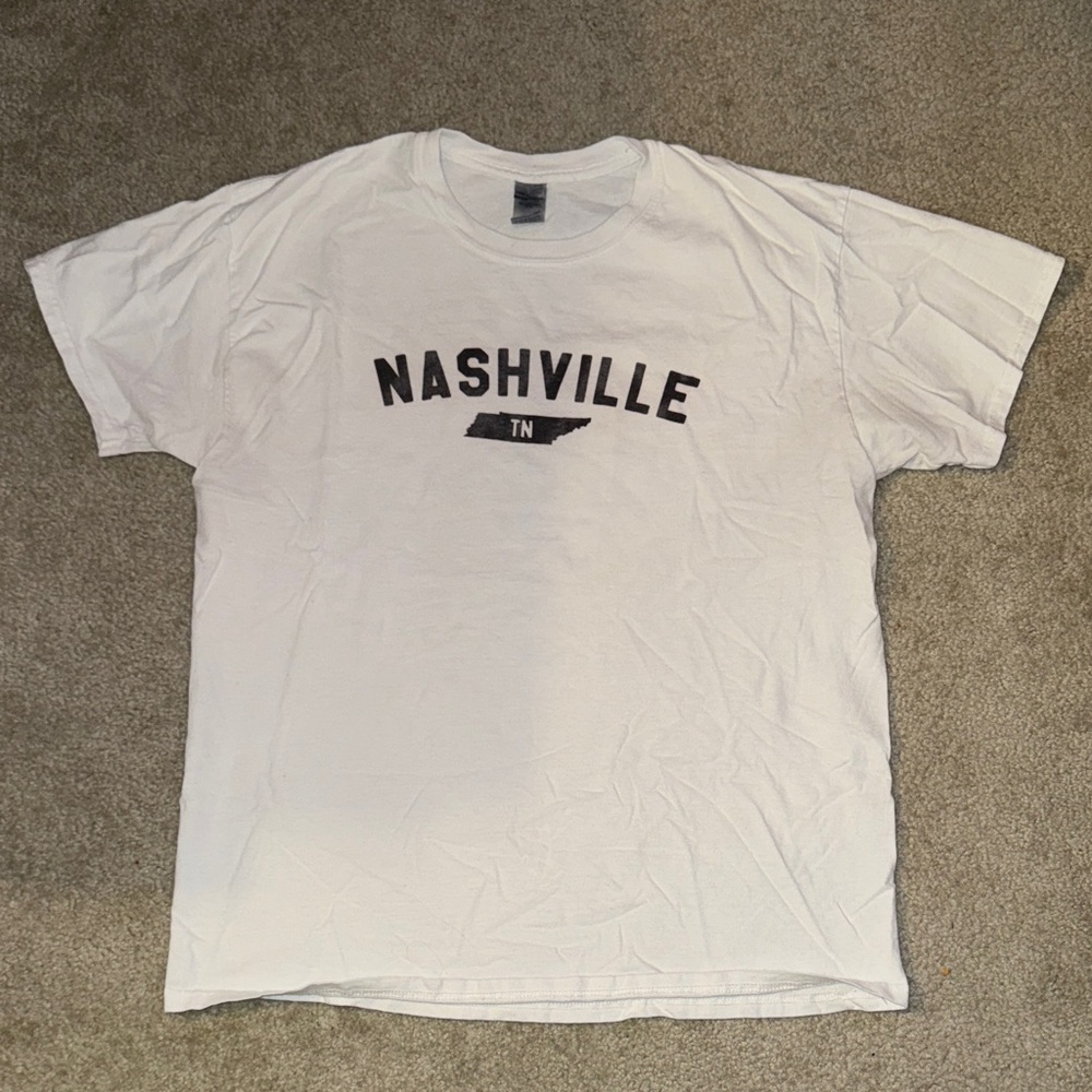Gildan White Nashville Graphic Tee